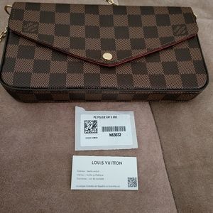 Louis Vuitton Felicie Pochette ** 2022**